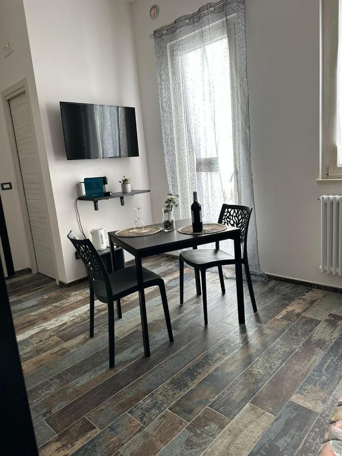 Home J&J Bari Buitenkant foto
